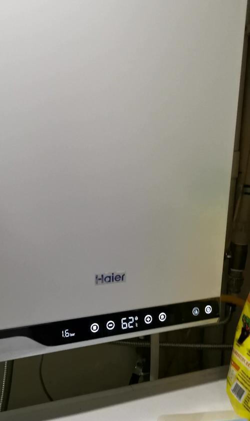 如何处理海尔壁挂炉出现F2故障（壁挂炉F2故障解决方法及注意事项）